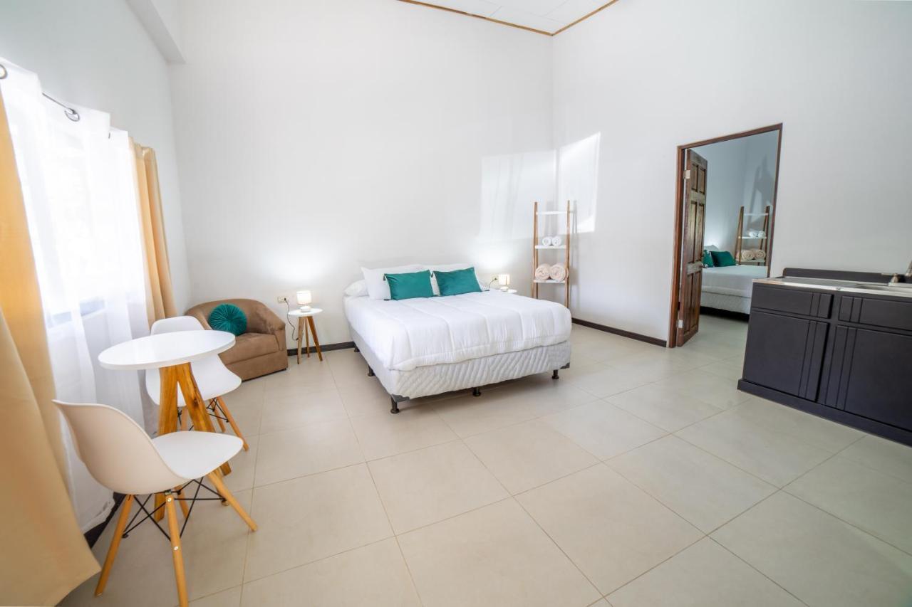 Natuera Hotel Monteverde Bagian luar foto