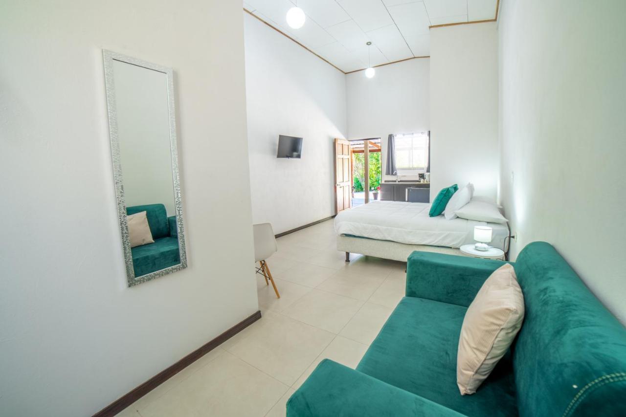 Natuera Hotel Monteverde Bagian luar foto
